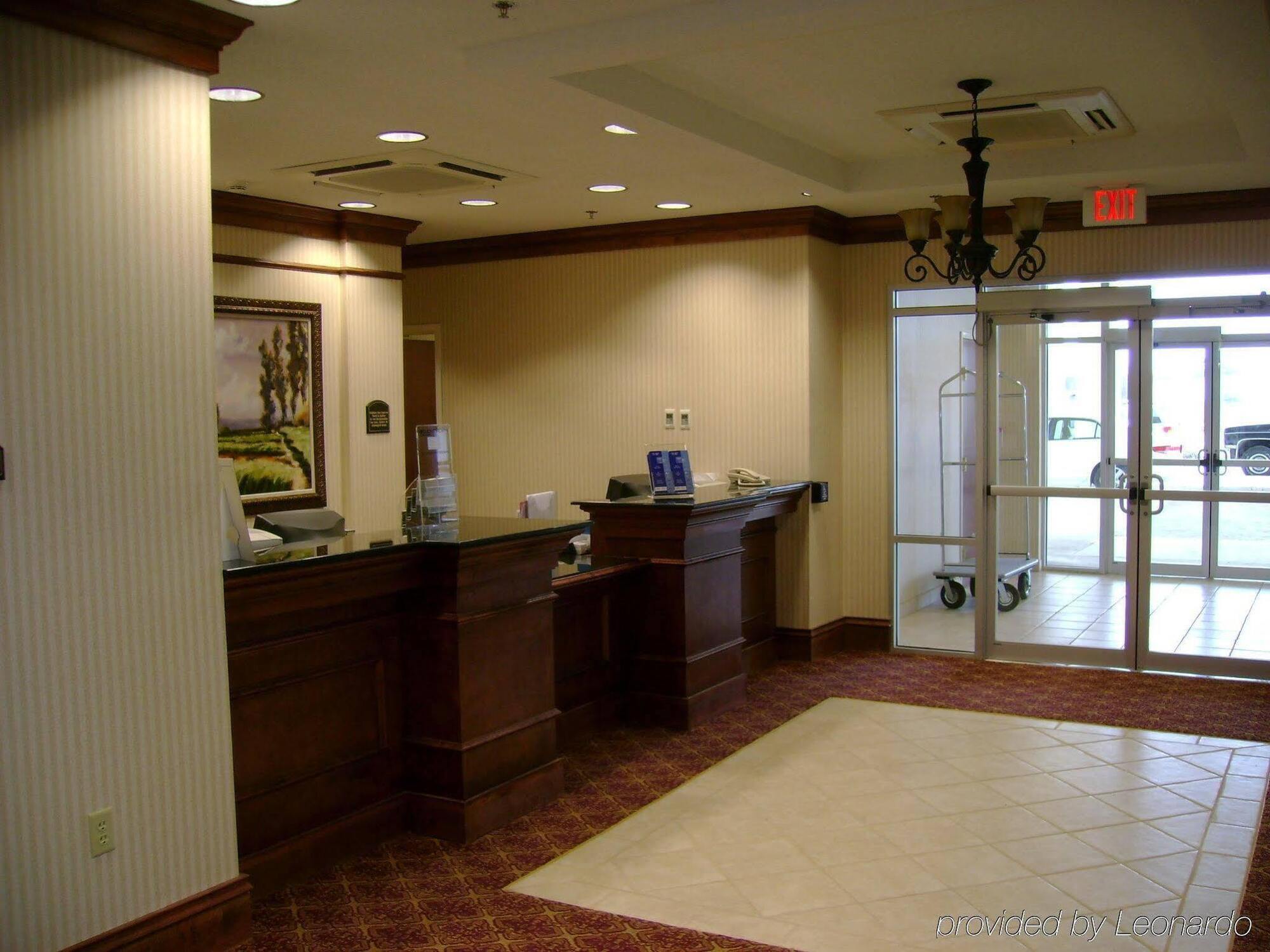 Holiday Inn Express Hotel & Suites Canton By Ihg Екстериор снимка